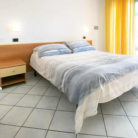 Dei Pini アパートホテル