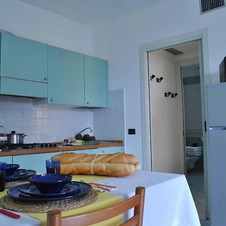 アパートホテル Dei Pini 3*