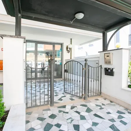 Dei Pini Apartmanhotel Rimini