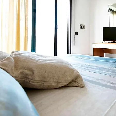 Dei Pini Apartmanhotel 4*