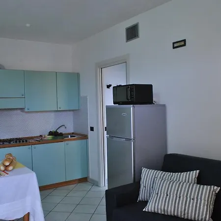Dei Pini Apartmanhotel 4*
