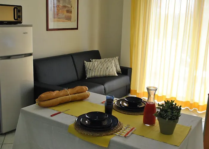 Dei Pini Hotel apartamentowy Rimini